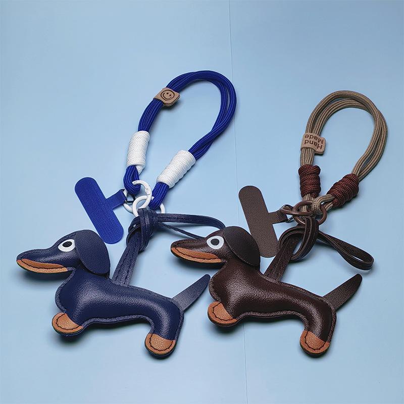 Breloc Piele Teckel Pui & Șnur Telefon