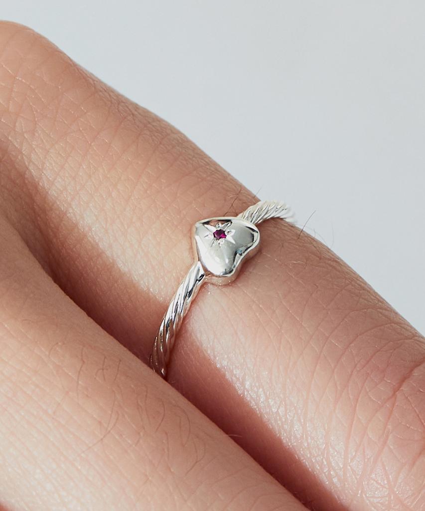 Helene Jewelry 925 Silver Holy Star In Heart Miss Ring (Type D)