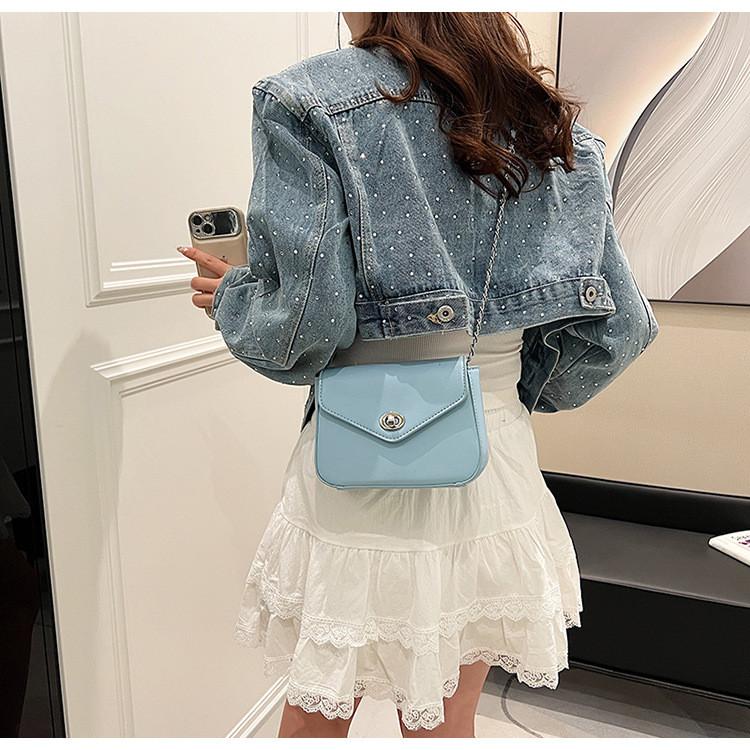 IELGY Fashion Simple Solid Color Chain Messenger Bag Korean Version All-Match Texture Small Square Bag