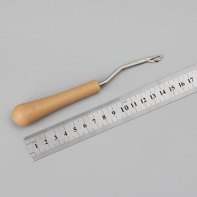 Strumento per tessitura multiuso con manico curvo in plastica, per riparazione tappeti, gancio e passante per sigillatura