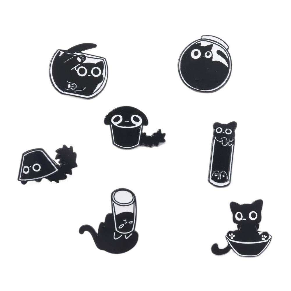 Cute Liquid Cat Brooch, Cartoon Cute Little Black Cat Alloy 7-Piece Set, Drip Badge.