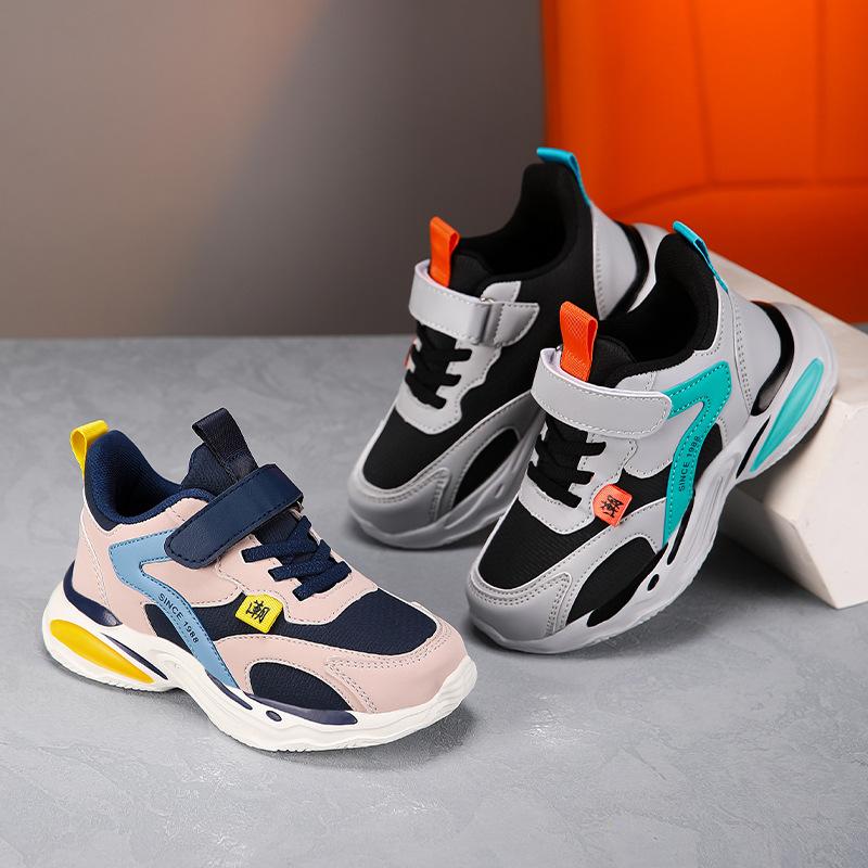 Boys shoes 2025 autumn and winter leather classmates boys sports shoes middle and older children running shoes children's sports shoes tide