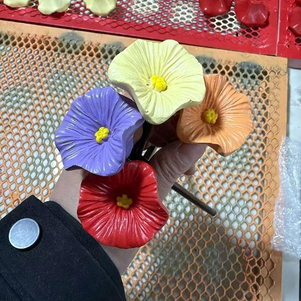 Portable Bee Watering Station Resin Flower Bird Bath Stand Creative Bee Water Feeder  Bird Supplies