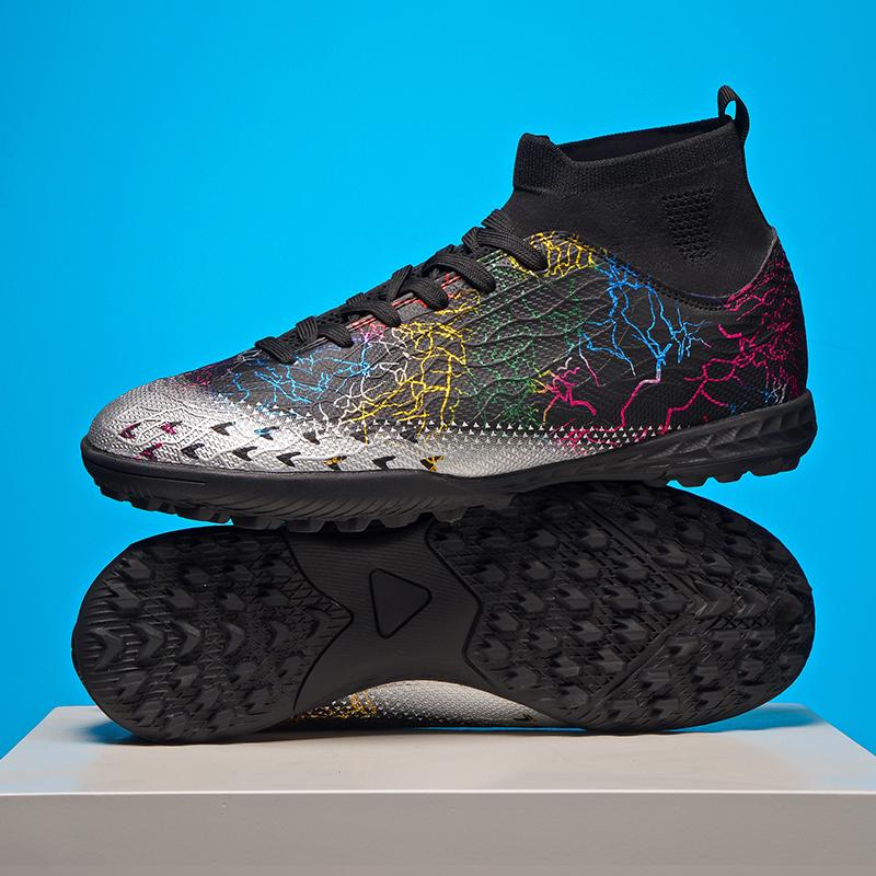 Men Soccer Shoes Kids Football Boots Women Professional Soccer Cleats Antiskid Chaussure Football TF/FG Outdoor Football Shoes