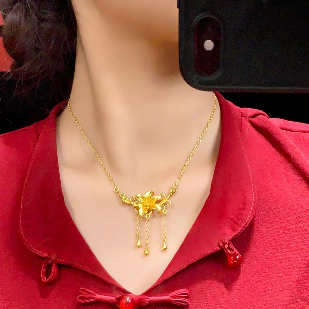 Luxury Pure Gold Real Gold Lilies Pendant Necklace Women Flower Necklace