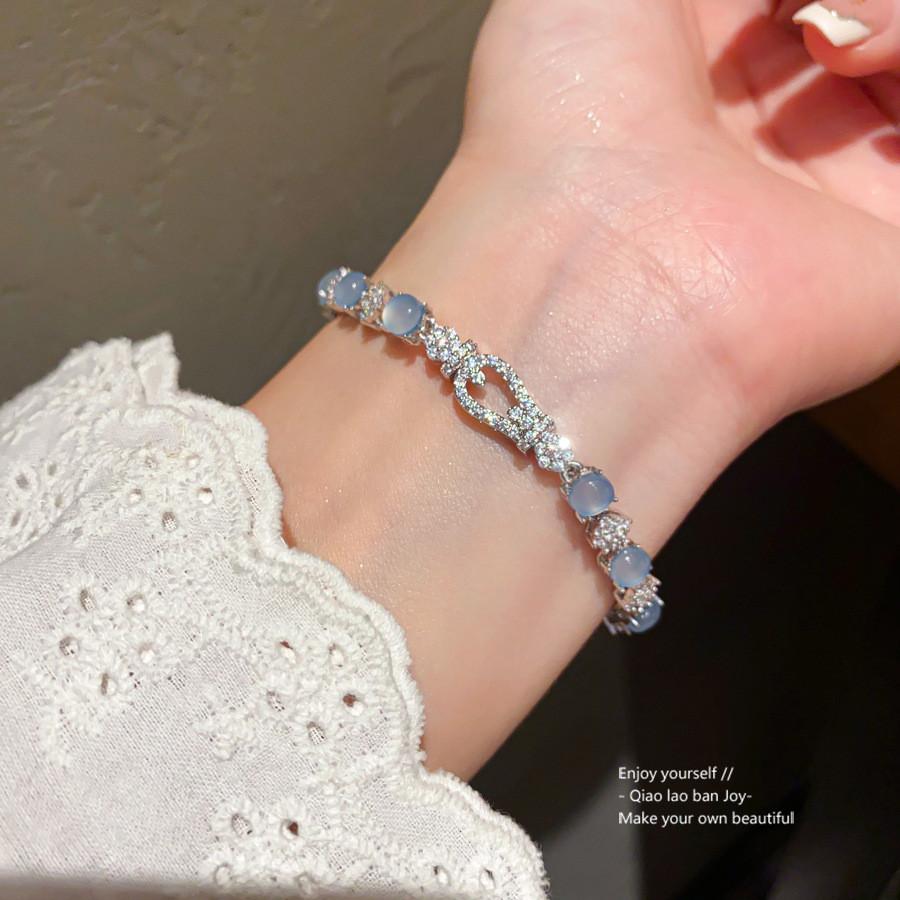 Geometrisches Zirkon Silberarmband für Damen Handgefertigt Eleganter Modeschmuck Geschenk für Sommer 2025