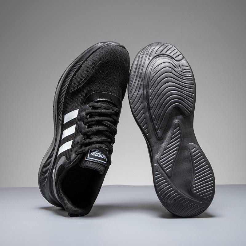 Spring and summer mesh breathable thin craftsmanship versatile casual ultra-light soft sneakers for men and women large size men