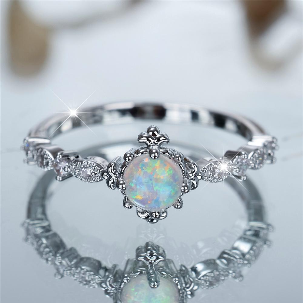 Charm Female Opal Stone Round Ring Silver Color Cute Gift Wedding Jewelry For Women