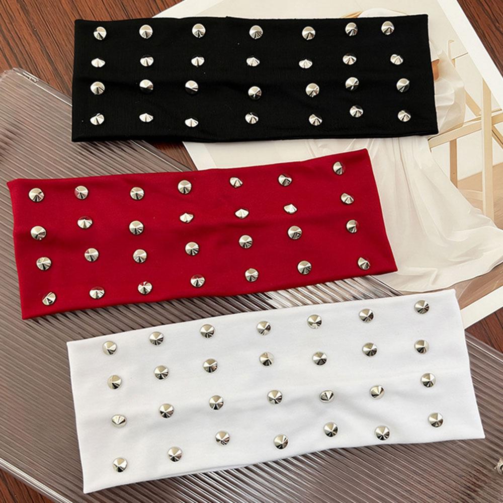 Bandeau de sport large à rivets métalliques pour femmes Bandeau élastique Accessoires de cheveux Mode Design Simple Bandeau absorbant la transpiration