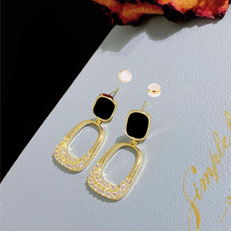 GemChic Women's Earrings Fashionable Ear Stud Needle Embed Zircon Square Exquisite Earrings Birthday Christmas Jewelry Gift