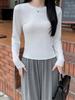 Women's Slim Fit Fleece-Lined T-Shirt: Warm, Fashionable, Round Neck, Long Sleeve, Waist-Cinching Base Layer for Autumn and Winter.