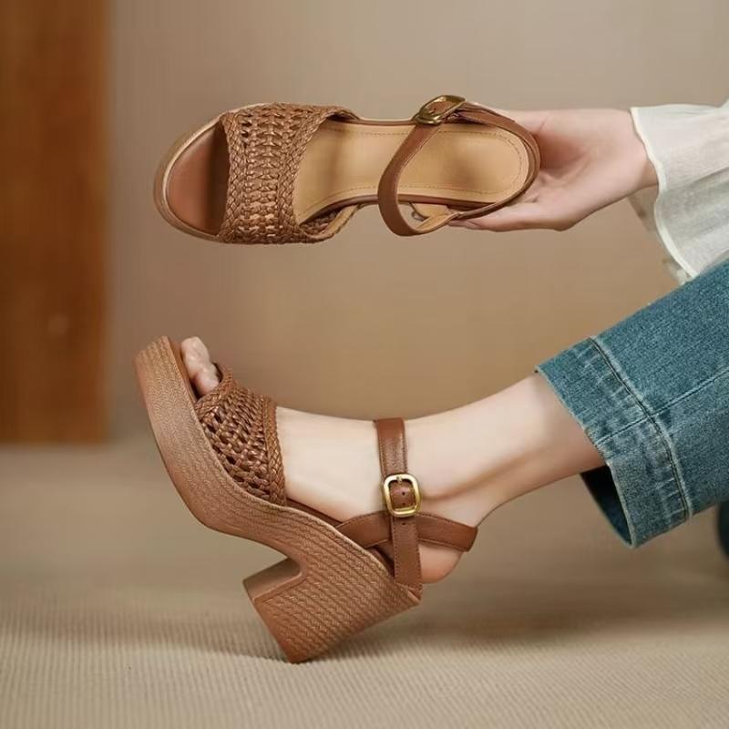 Women's Summer New High Heel Peep Toe Sandals Thick Sole Non Slip Leather Hollow Out Block Heel Buckle Strap Modern Sandals