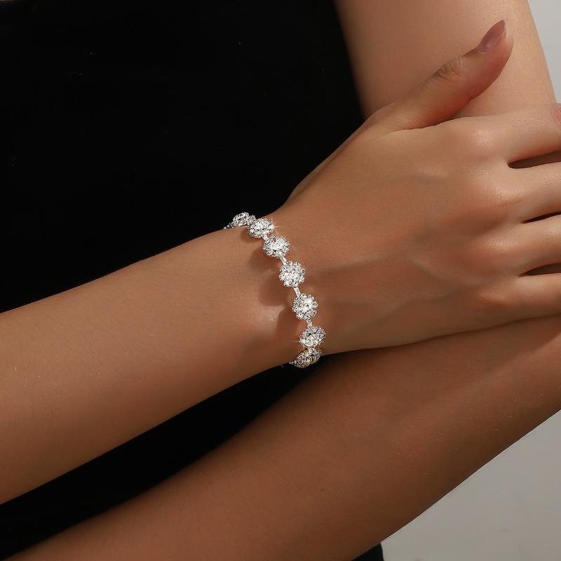 Middle Eastern Jewelry Set Necklace Earrings Bracelet Three-piece Set Full of Diamonds Bridal Jewelry, Dress Accessories