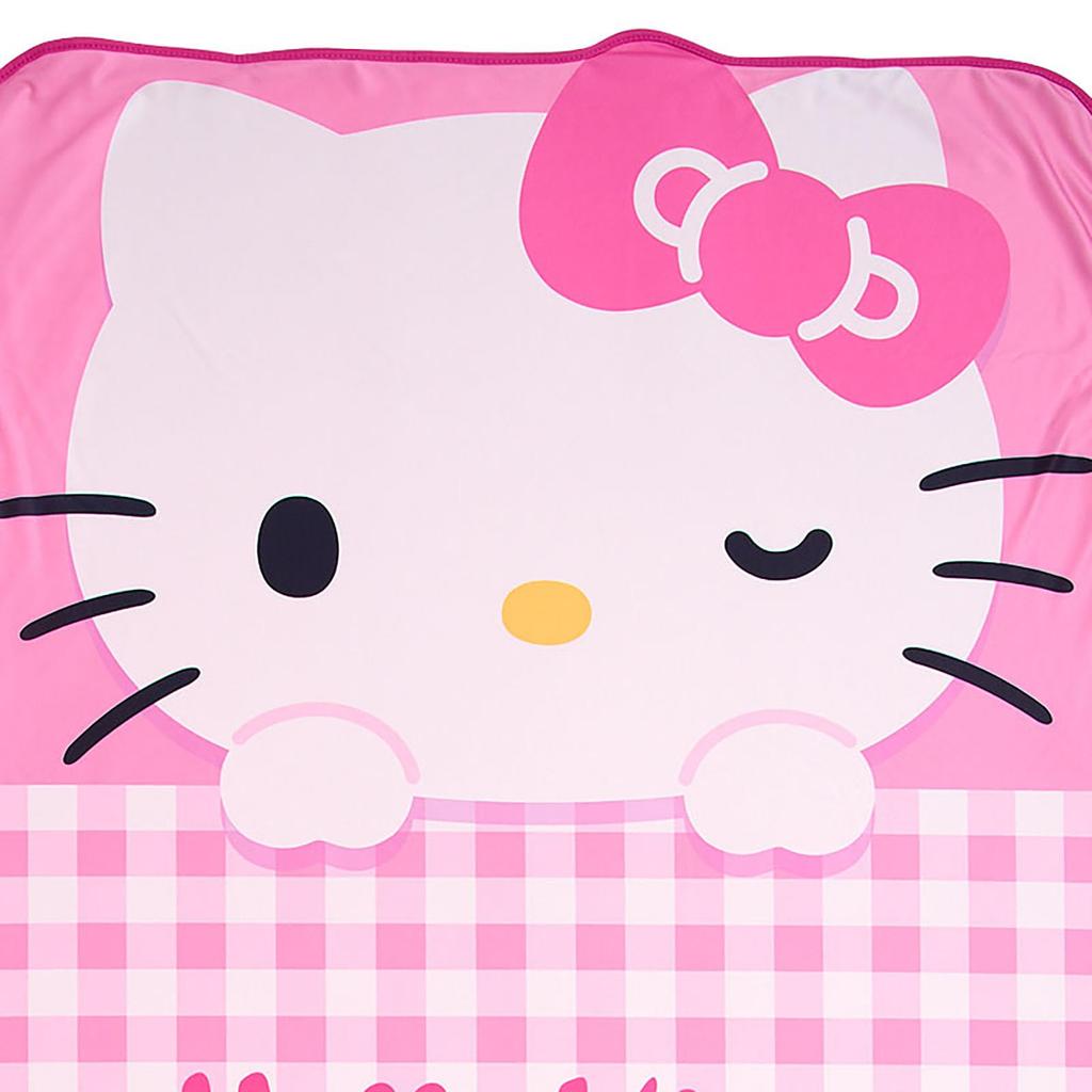 Sanrio Hello Kitty Nap Blanket, Surface: 100% Polyester, Back: 100% Nylon, Cool-to-the-Touch Fabric, Lap Blanket 428761