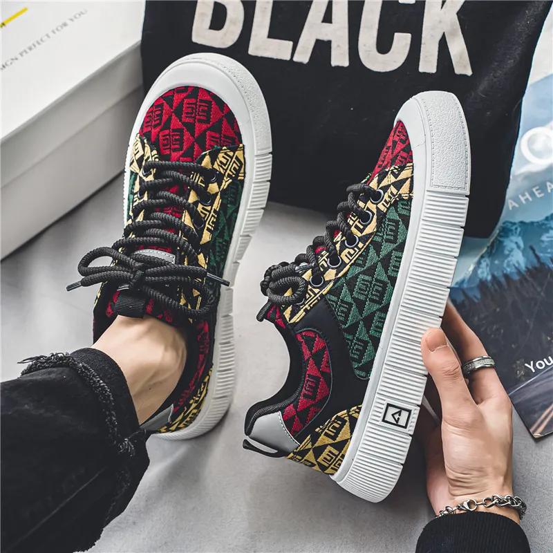 Fashion Luxury Men's Sneakers Zapatos Para Hombres Fashion Trend Versatile Casual Board Shoes Lightweight and Breathable Running Shoes
