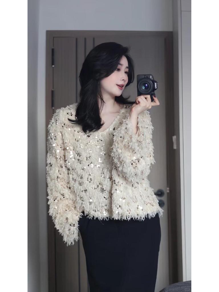 Women's 2024 Autumn/Winter Sequin V-Neck Tassel Knit Sweater