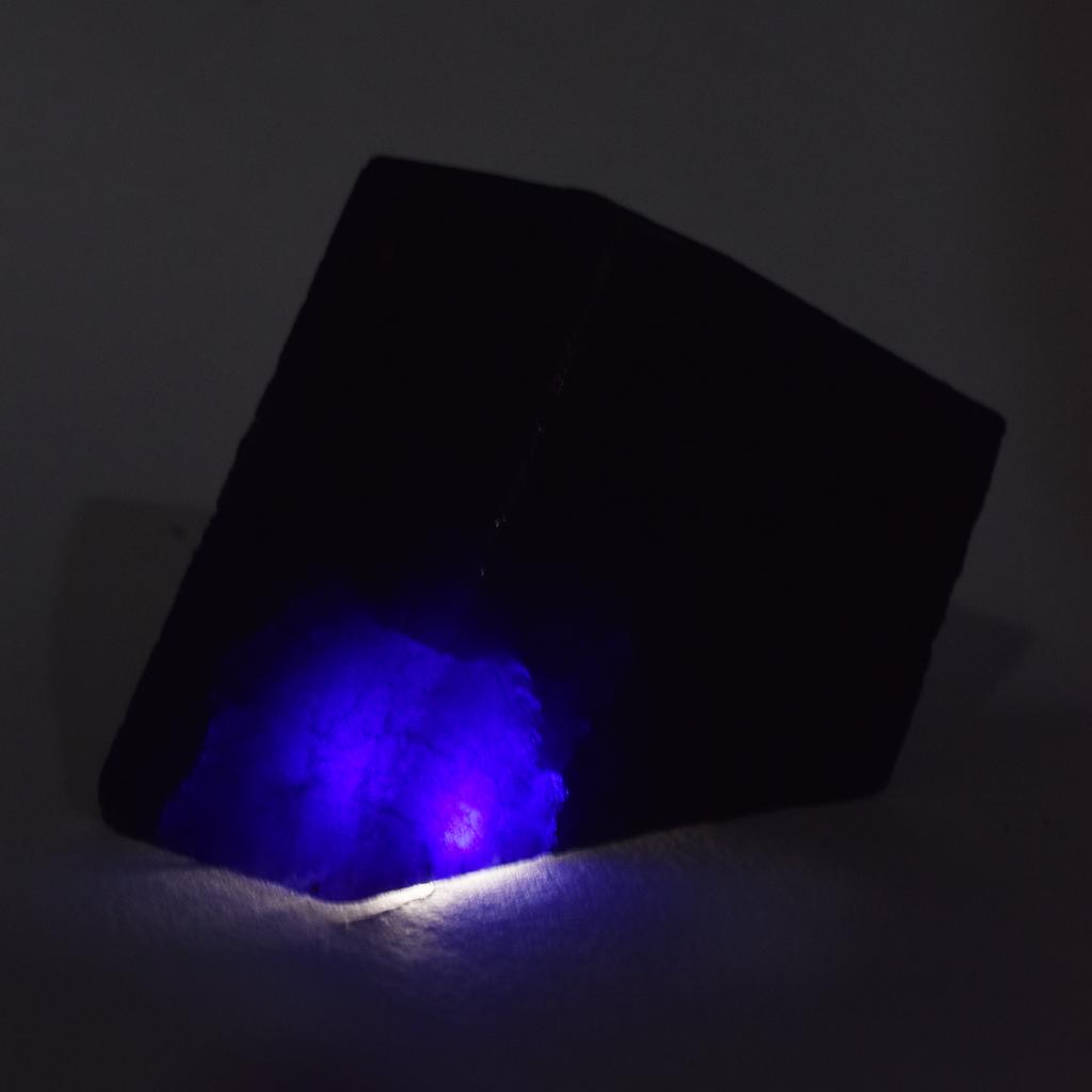 Natural Blue Tanzanite Loose Gemstone Rough 600.15 ct Uncut for Lapidary and Gem Collections