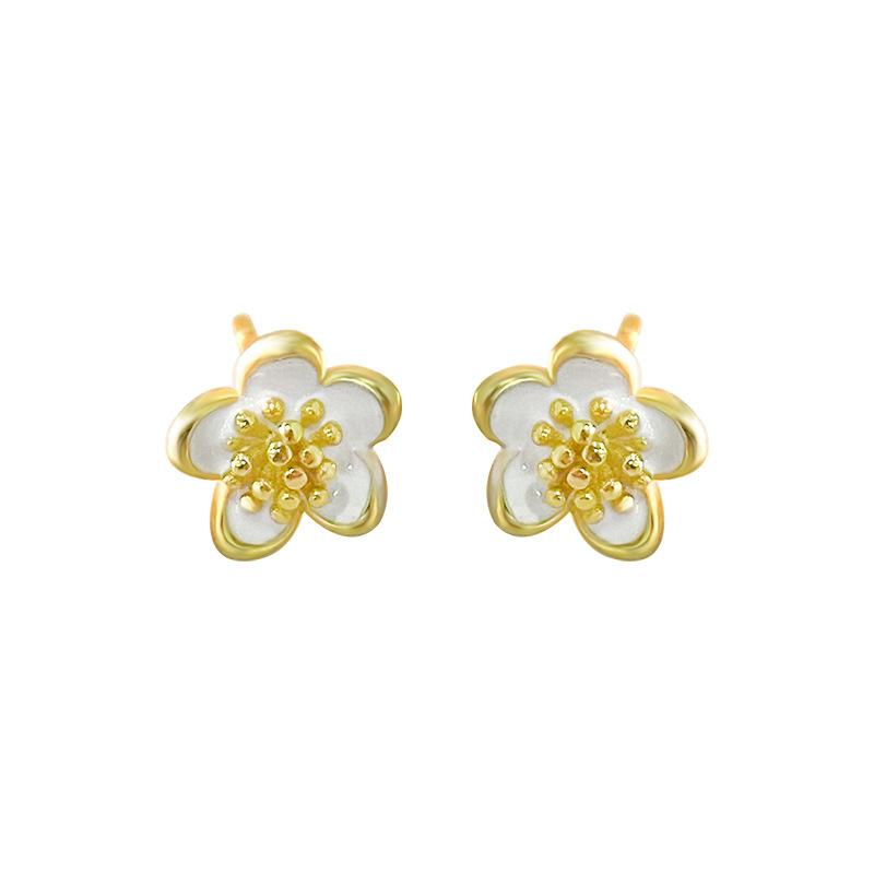 Sweet Flower Earrings for Women with Fresh and Pastoral Style Versatile Earrings