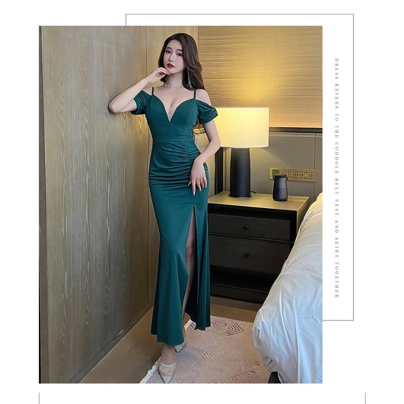 Temperament light luxury high sense banquet suspender fishtail thin sexy night long dress summer new split dress