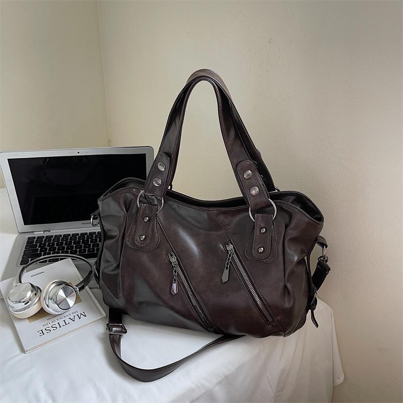 Large capacity bag New bag Women's bag Versatile messenger bag Casual commuter shoulder tote bag