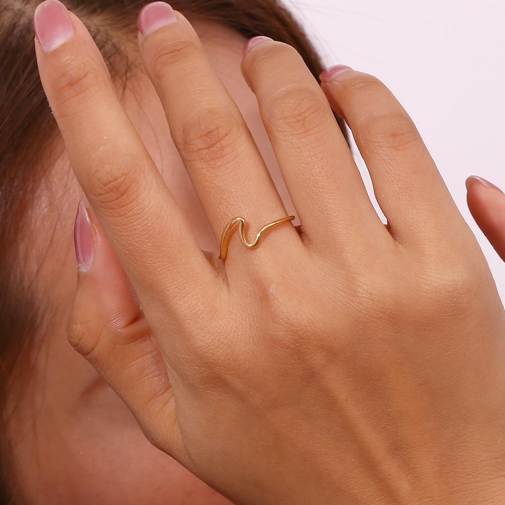 E. B. Belle Minimalist Wavy Stainless steel Women's Ring PVD Plated Fashionable Finger Jewelry Gift