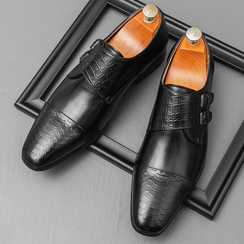 Gentleman Luxury New Black Brown Pointed Leather Shoes Men Designer Monk Strap Loafers Formal Wedding Dress Homecoming Footwear