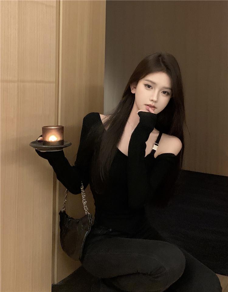 2025 Women's Slimming Solid Color Long Sleeve Cropped Top - Korean Simple Design for Autumn