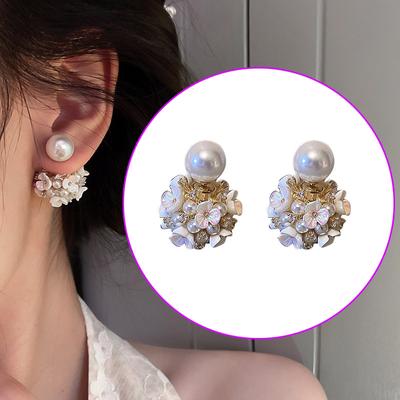 Fashion Vintage Shell Pearl Flower Earrings Sweet Lovely Fairy Ear Stud Delicate Pearl Globular Cluster Florets Earrings Jewelry