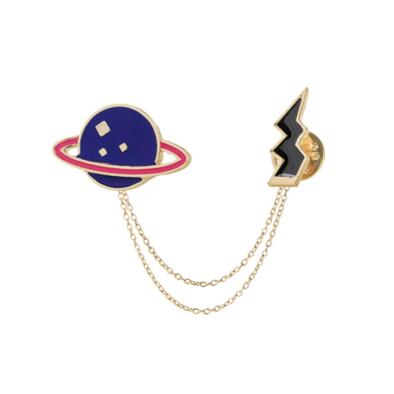 Cute Rainbow Blue Cloud Star Enamel Brooches Dream Girl Asteroids Lightning Lapel Pins Custom Weather Jacket Badge Jewelry Gifts