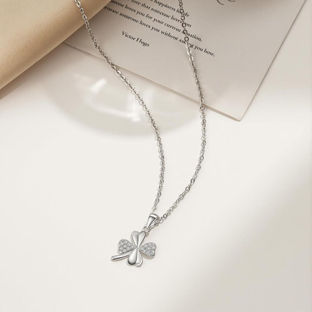 Minimalist Four-Leaf Clover Zircon Pendant Necklace for Women - Light Luxury Clavicle Chain, High-End Lucky Charm