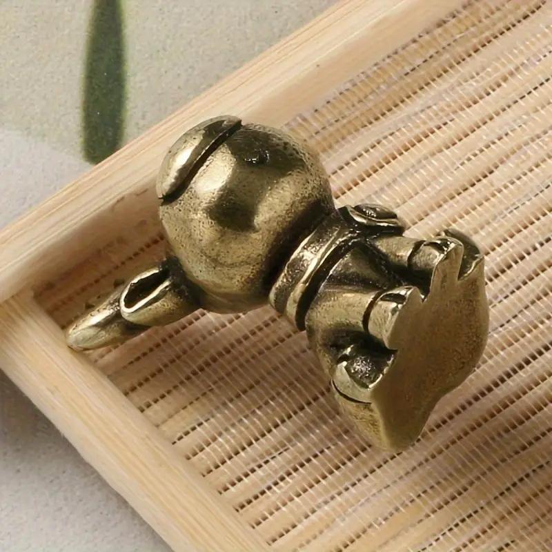 Figurine d'Élan en Laiton Fabriquée à la Main Ornements en Métal Cuivré avec Détail de Bois Décor d'Élan de Noël Décorations de Bureau pour la Maison Cadeau Élégant