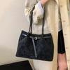 Retro Underarm Bag for Women New Trendy Fashion Casual Commuter Tote Bag Large Capacity Shoulder Bag