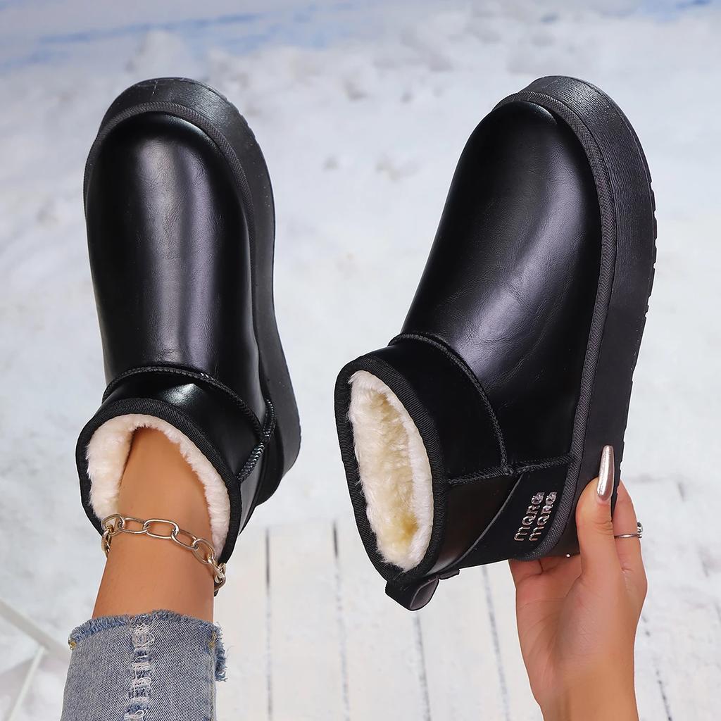 Fashion 2025 New Thick Plush Platform Snow Boots Women Winter Warm Fur Cotton Shoes Woman Faux Suede Slip-On Ankle Boots Padded Shoes