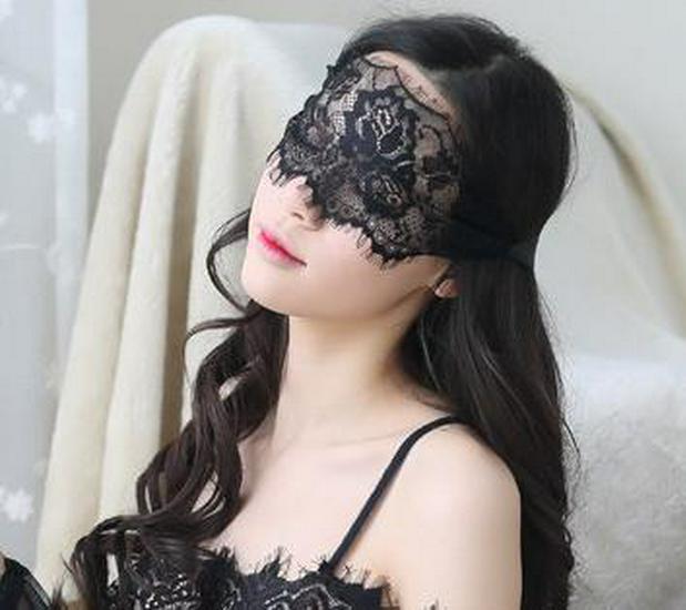 Pure Desire Lace Eye Mask & Binding Handcuffs Set - Erotic Accessories Collection