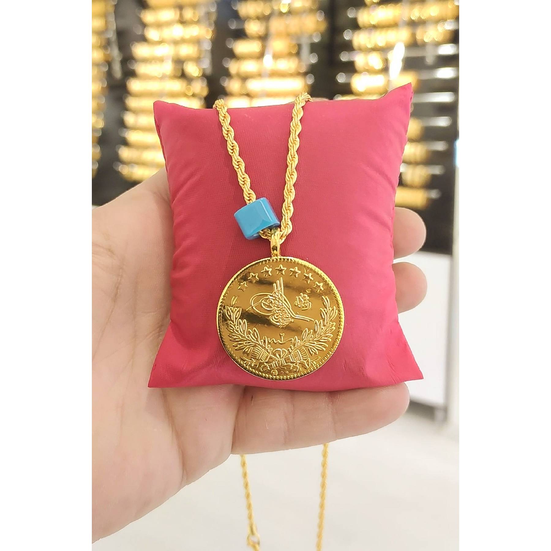 

Gold Plated Resat Necklace