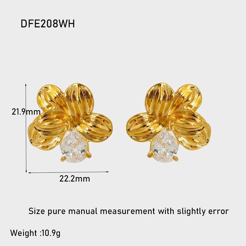 European and American retro elegant inlaid emerald zircon flower stud earrings niche plated 11k gold waterproof stainless steel earrings women