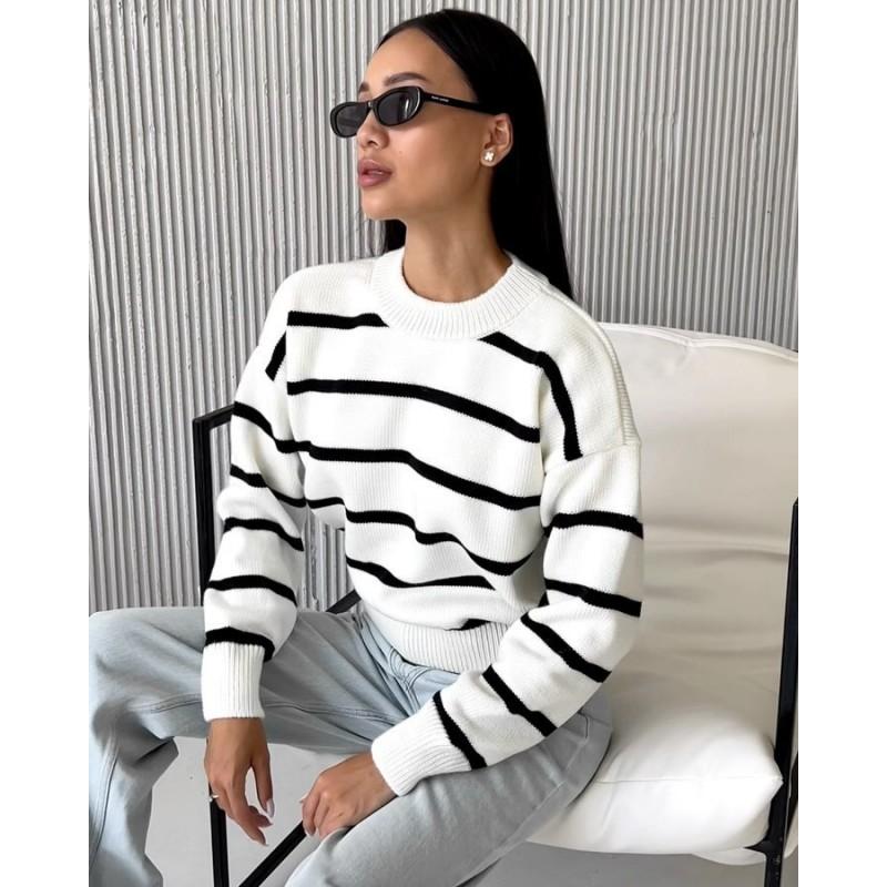 Womens Loose Fit Round Neck Long Sleeve Knit Sweater Striped Color Block Casual Pullover 2025
