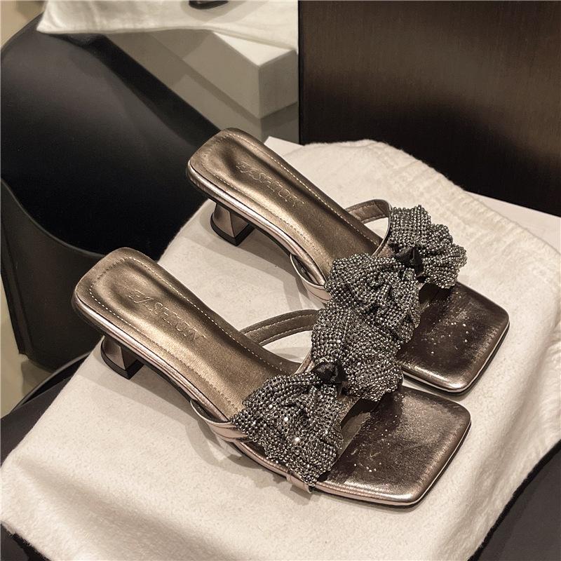 

One-word bow open-toed high-heeled rhinestone fashion cool slippers 2025 new women s summer wear 39