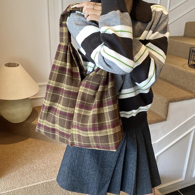 Casual Large-capacity Canvas Bag Women's 2025 New Commuter Versatile Shoulder Bag, College Student Class Tote Bag