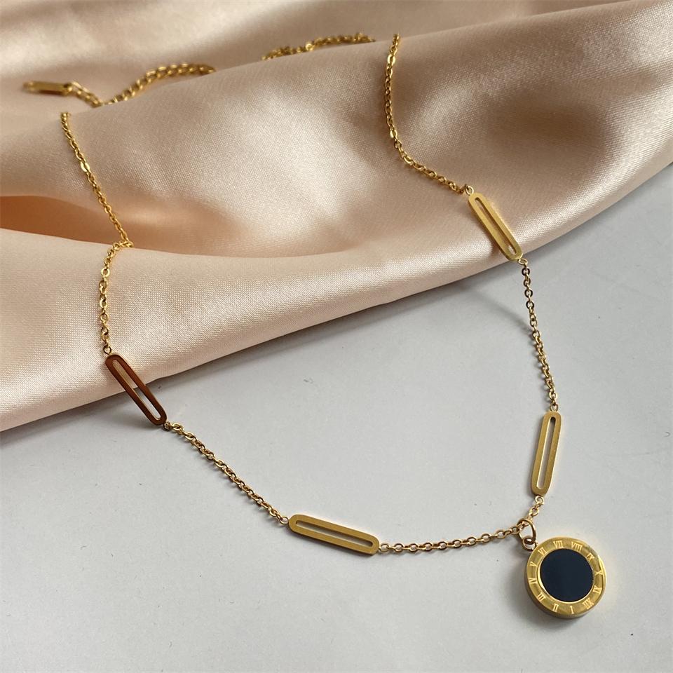 

Fashion Roman Digital Wafer Pendant Necklace Stainless Steel Party Zircon for Women Sexy Choker