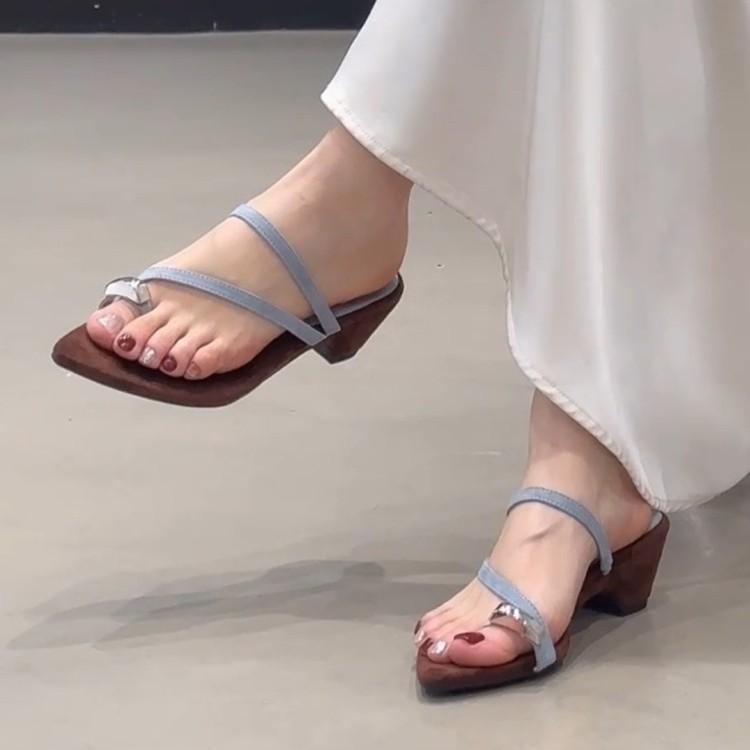 Cowhide version~ retro pointed thick heel heightened one-word set of toe slippers women's summer new French wedge heel toe sandals