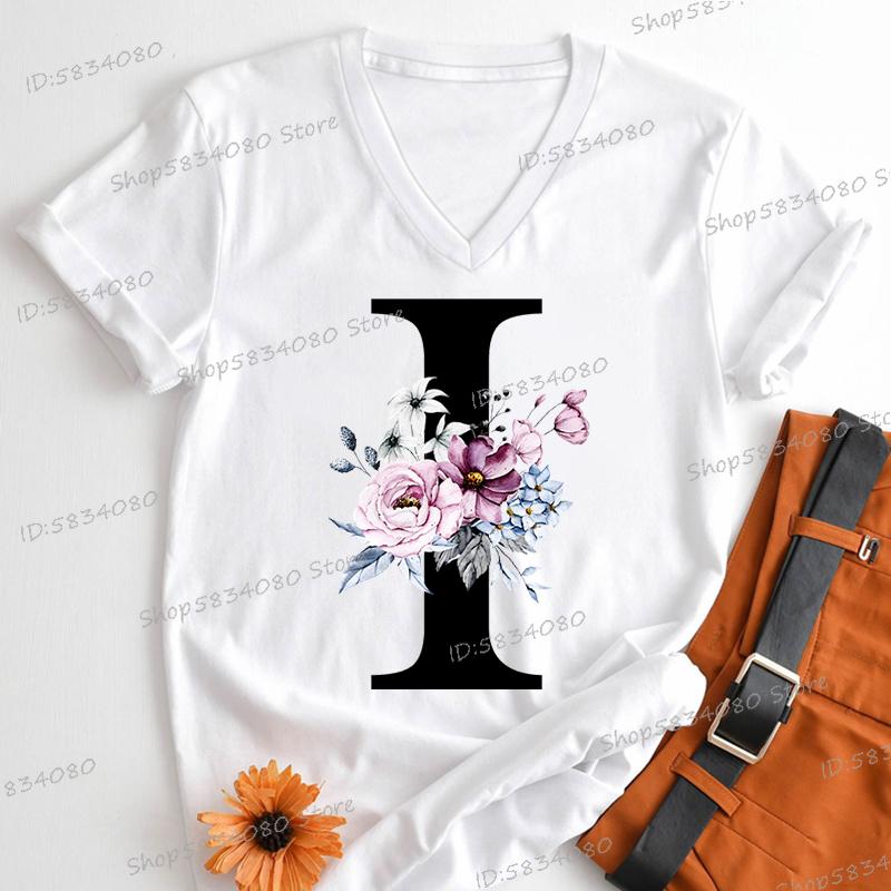 Vintage Flower Alphabet Womens Clothing Letter M Floral Monogram Graphic T Shirts Women AZ 26 Alphabet Gift Shirt for Women