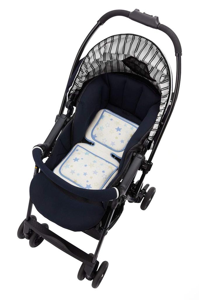 Tanpei Pharmaceutical Kangaroo Soft Heat and Cooling Sheet Keeps your baby comfortable during summer and winter For babies aged months and older they