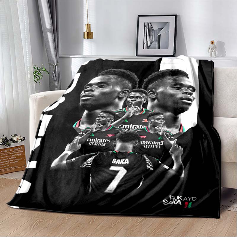 Bukayo Saka Football Fleece Blanket, Soccer Player Saka Red Background Print Throw Blanket, Soft Warm Blanket for Sofa Bedroom Fan Decor