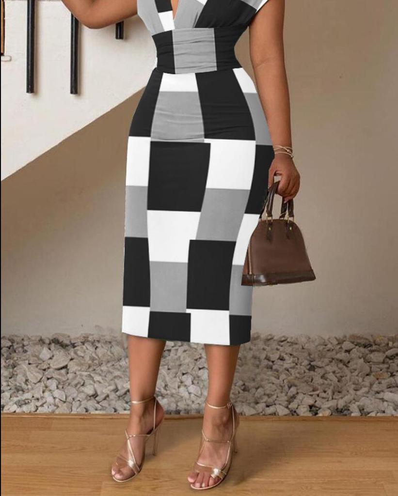 European & American Women's V-Neck Slim Fit Printed Dress