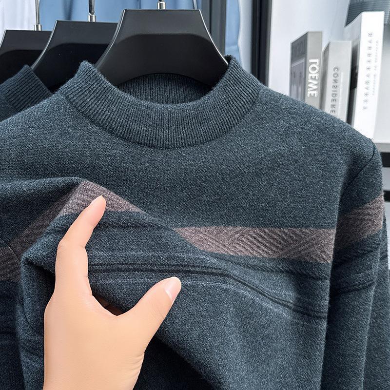 

Men s Casual Winter Knit Sweater - Round Neck, Loose Fit, Mid to Elderly Style XL світло-зелений колір