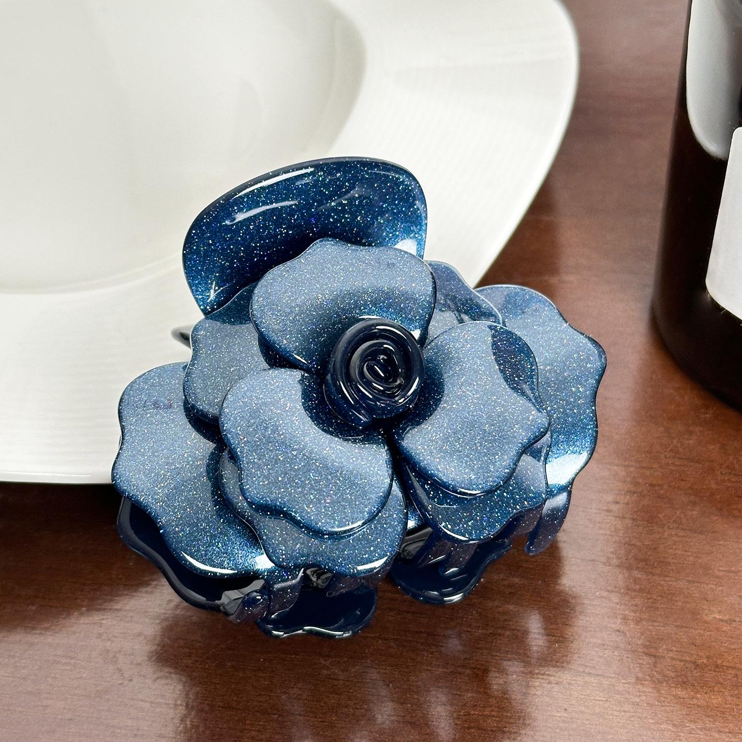 

Fashionable Acetate Hair Claw Clip Featuring Elegant Floral Design For Trendy Women Dark Blue8.2cm