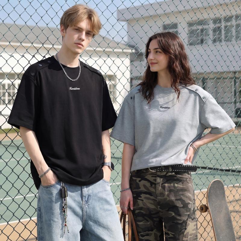 New casual short-sleeve men's summer T-shirt with detachable shoulder buttons, simple embroidery, and loose fit