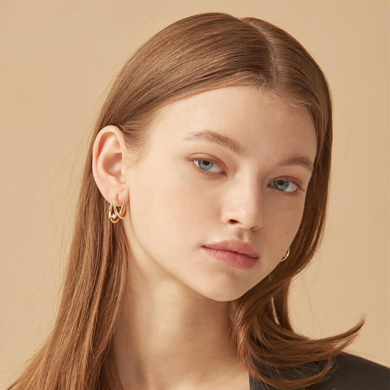 Gold Beam Earrings