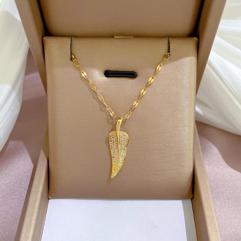 Titanium Steel Micro-Inlaid Gold Plated Women's Lucky Bead Necklace - Trendy Clavicle Chain Accessory